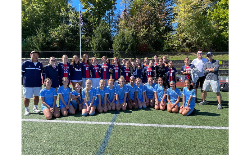 AHS Varsity Girls Support GU14 Eagles!